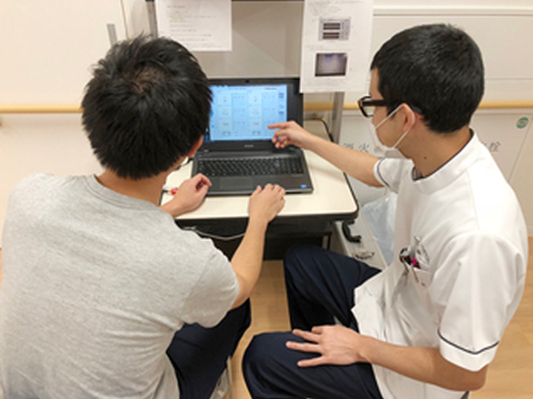 歩行データを元に指導